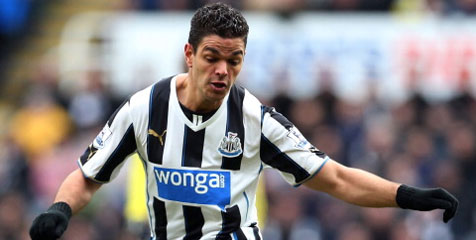 Pulang Liburan Dengan Perut Buncit, Gelandang Newcastle Didenda