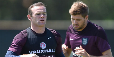 Pensiun, Gerrard Serahkan Inggris pada Rooney