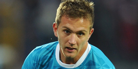 Negosiasi Dengan Milan Mandeg, Criscito Bertahan di Zenit