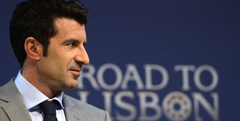 Luis Figo Promosikan El Clasico di Miami Legends Cup