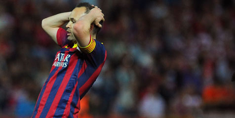 Iniesta Inginkan Ban Kapten Barca Iniesta Inginkan Ban Kapten Barca