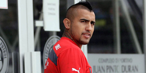 Liverpool Salip United di Perlombaan Buru Vidal 