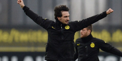 Dihardik Klopp, United Masih Ngotot Dekati Hummels 