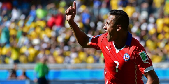 Terganjal Visa, Alexis Sanchez Terancam Gagal Pra-Musim