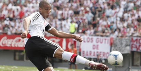 David Trezeguet Juga Resmi Gabung ISL