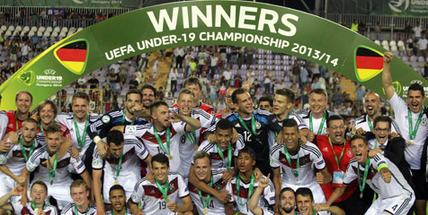 Jerman U-19 Juara Eropa! Jerman U-19 Juara Eropa!