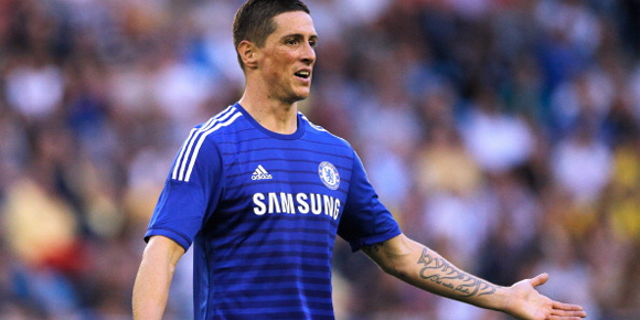 Lagi, Kegagalan Peluang Emas Fernando Torres di Laga Pramusim