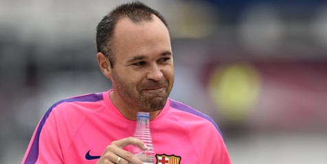 Iniesta dan Pique Tak Sabar Hadapi Napoli