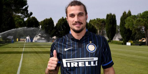 Inter dan Soton Bertukar Osvaldo dan Taider