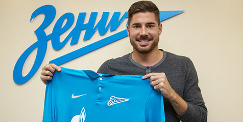 Man City Resmi Lepas Javi Garcia ke Zenit