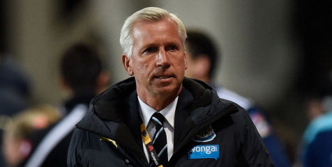 Pardew Percaya Diri Bisa Kejutkan City 