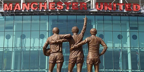 Belanja 'Gila' United Hanya Kalah dari PSG