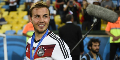 Metzelder Tak Senang Gotze Terlalu Santai