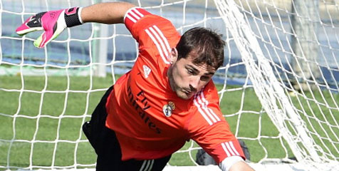 Ancelotti Turunkan Casillas di La Liga dan Liga Champions