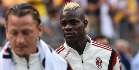 Liverpool Inginkan Balotelli, Eks Pemain Arsenal Ini Terkejut