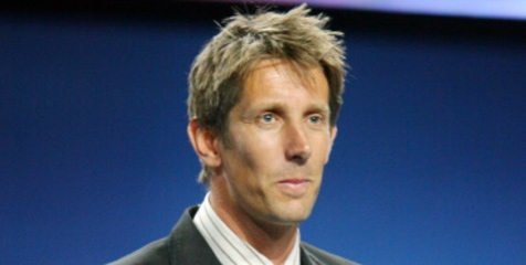 Van der Sar Muncul di Carrington, Blind Merapat ke MU? Van der Sar Muncul di Carrington, Blind Merapat ke MU?