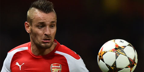 Wenger Anggap Kartu Merah Debuchy Tak Layak 