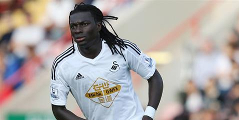 Usai 'Konsultasi' Dengan Game Football Manager, Gomis Pilih Swansea