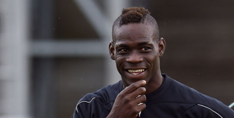 Gerrard Akui Balotelli Ubah Suasana Ruang Ganti Liverpool