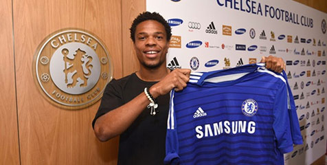 Chelsea Resmi Rekrut Loic Remy