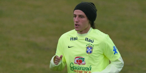 Cedera, David Luiz Absen Latihan 