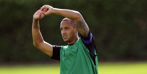 Walcott Ingatkan Peluru Cepat Arsenal Siap Teror EPL Musim Ini