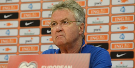 Belanda Tumbang, Hiddink Murka