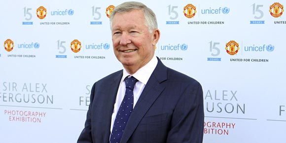 Fergie Lelang Foto Ikonik Untuk UNICEF