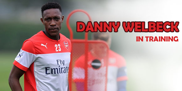 Galeri Foto: Latihan Perdana Welbeck Bersama Arsenal