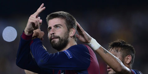 Pique: Saya Cetak Gol Karena Messi