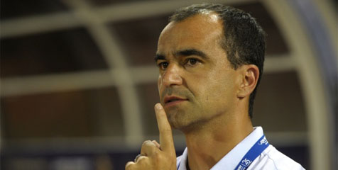 Martinez: Van Gaal Wajib Raih Trofi di United