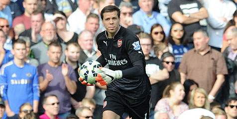 Szczesny Angkat Topi Atas Aksi Brilian Chelsea