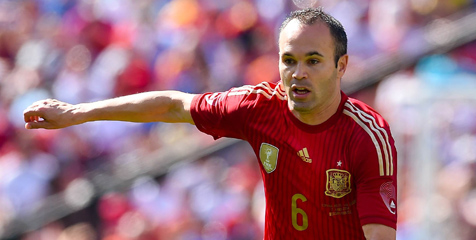 Iniesta Tak Anggap Istimewa Gelar Centurian