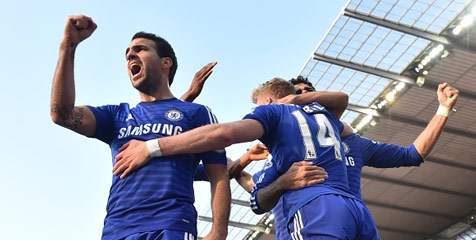 Dua 'Top', Modal Chelsea Balas Palace