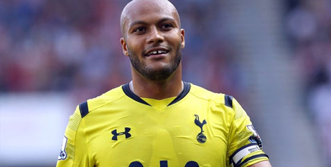 Ditantang Man City, Kaboul Pastikan Tottenham Bersemangat