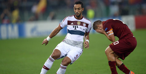 Roma Dibantai Bayern, Benatia Ikut Rasakan Pahit