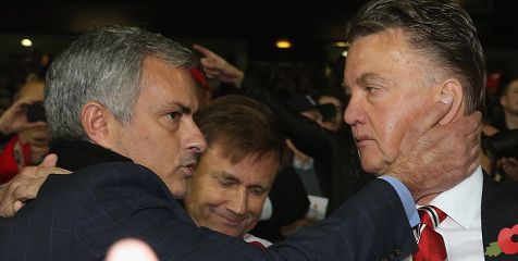 Mourinho: MU Tak Akan Dapat Yang Lebih Baik Dari Van Gaal