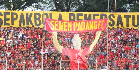 Arema Akui Terintimidasi Suporter Semen Padang