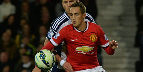 United Pertimbangkan Lepas Januzaj ke Ajax