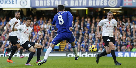 Hazard Puji Gol Indah Oscar