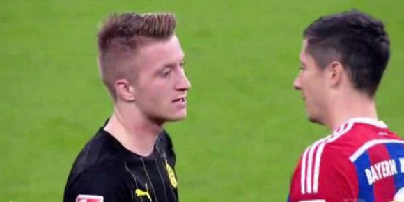 Dortmund Kalah, Reus Tolak Pelukan Lewandowski