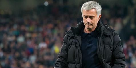 Mourinho Siap Dengan Intimidasi Anfield