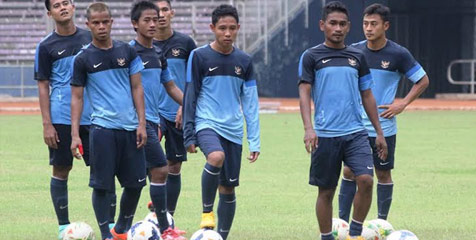 Sergio van Dijk Berikan Saran Untuk Evan Dimas Sergio van Dijk Berikan Saran Untuk Evan Dimas