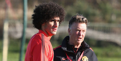 Fellaini: Van Gaal Ubah Gaya Manchester United Fellaini: Van Gaal Ubah Gaya Manchester United