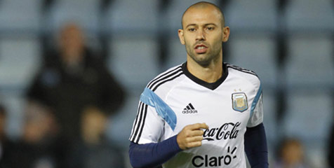 Kembali ke West Ham, Mascherano Emosional