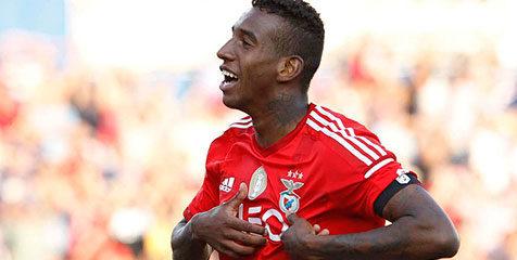 Talisca Tolak Halus Minat Arsenal dan Liverpool