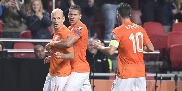 Highlights Kualifikasi  Euro: Belanda 6-0 Latvia