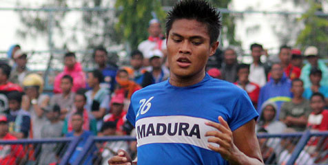 Persebaya Kepincut Fachrudin Aryanto Persebaya Kepincut Fachrudin Aryanto