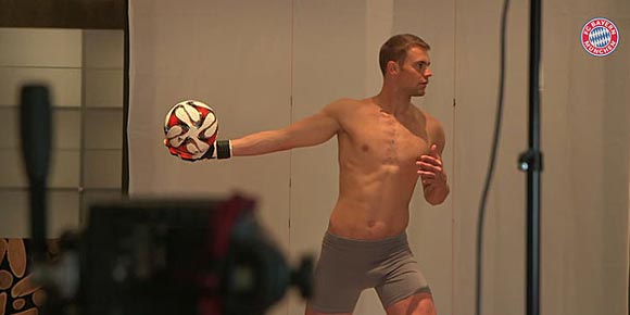 Video: Ejek Ronaldo, Neuer 'Dibalas' Media Madrid Video: Ejek Ronaldo, Neuer 'Dibalas' Media Madrid