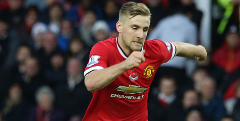 Cedera Hamstring, Shaw Bertekad Turun Lawan Arsenal